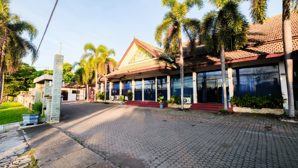 hotel Banyuwangi ke Bali 5 menit
