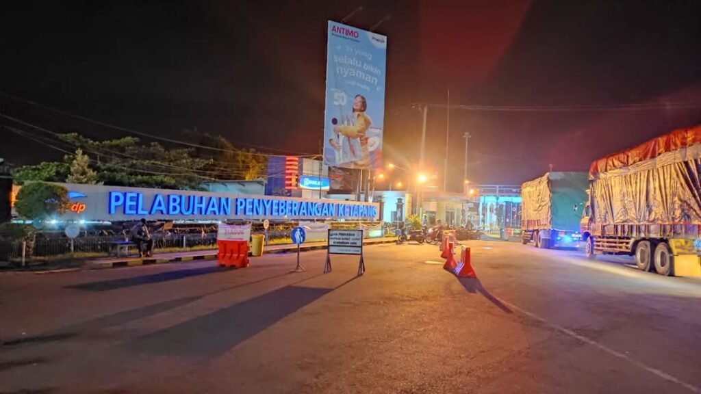 hotel keluarga murah dekat pelabuhan ketapang